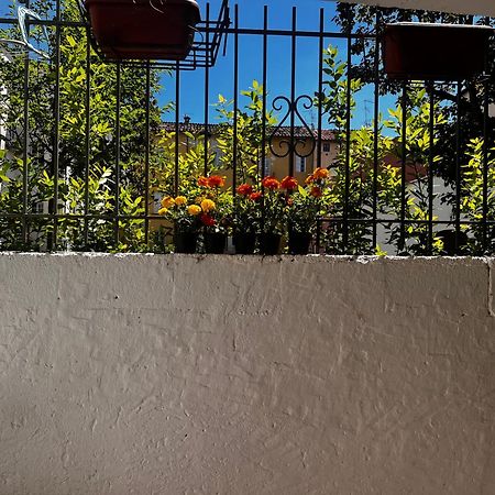 Casa In Pelleria Apartment Lucca Exterior photo